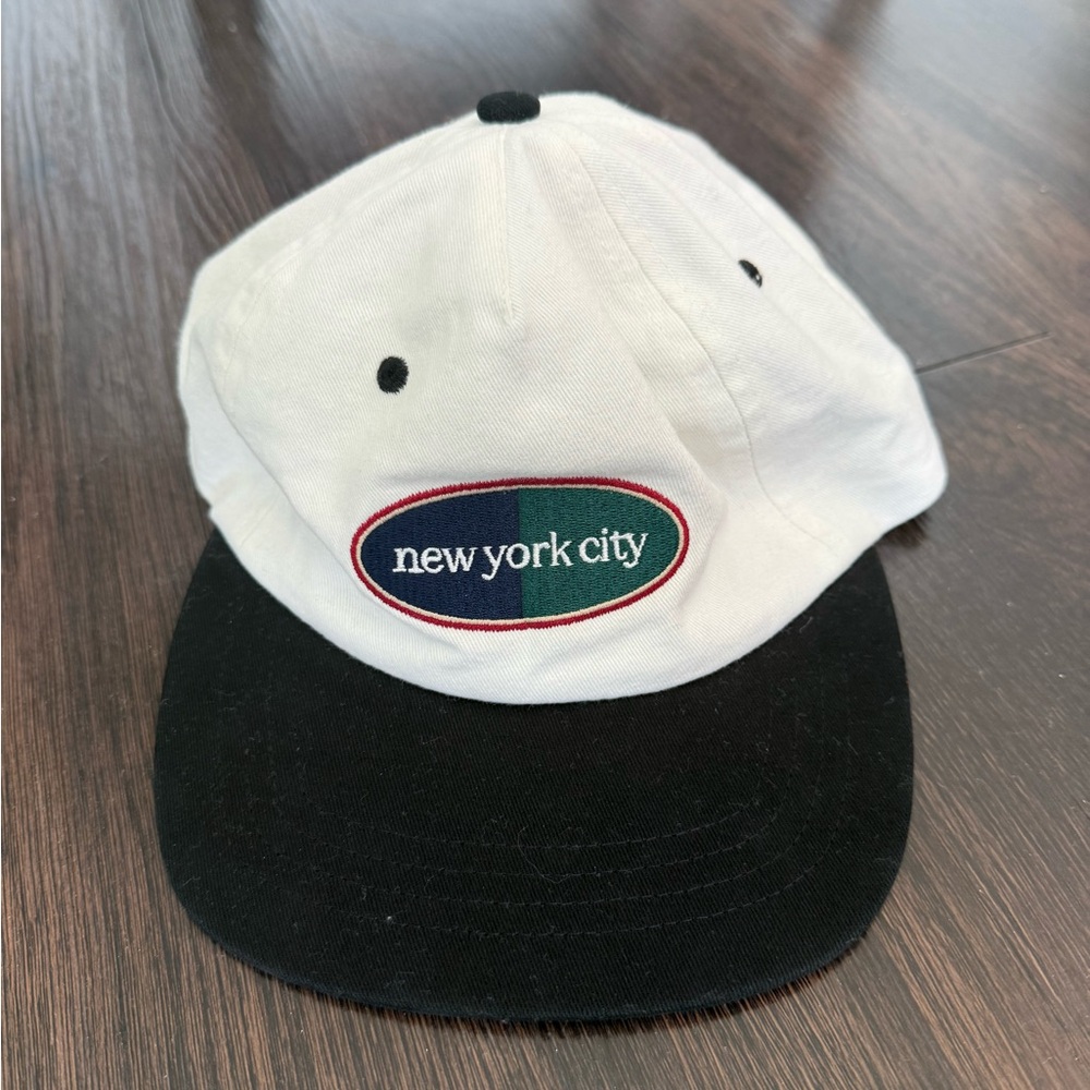 New York City Cap - Black and White
